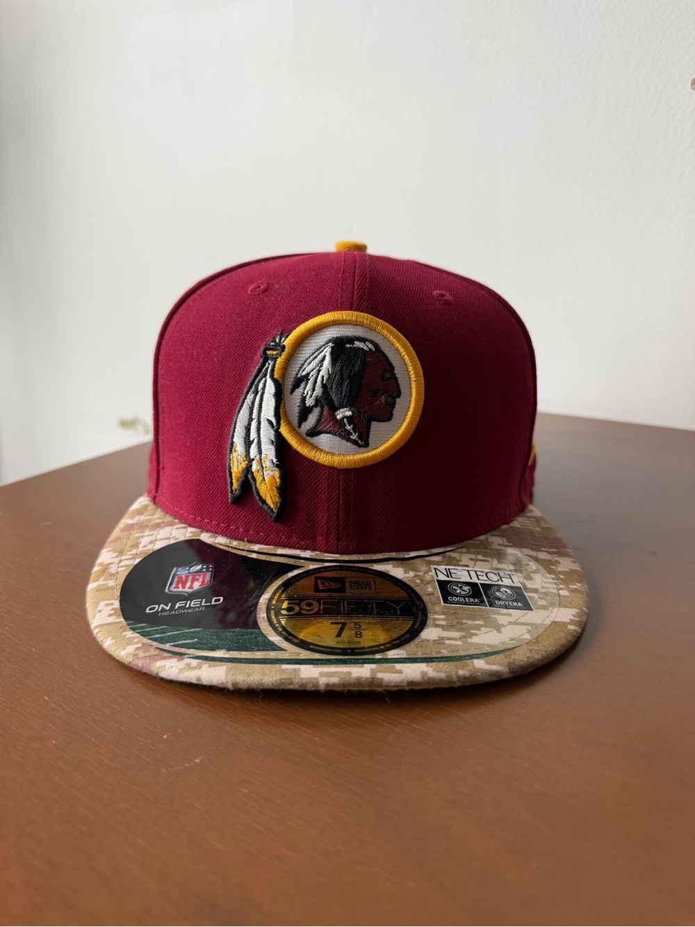 Washington Redskins SALUTE-TO-SERVICE Burgundy-Desert Fitted Hat by New Era